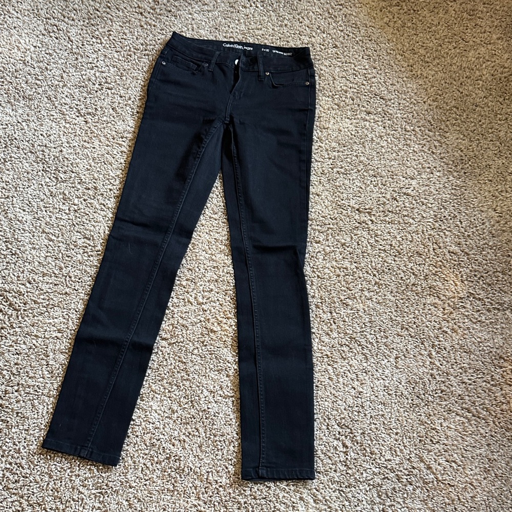 Calvin Klein Women's Black Skinny Jeans